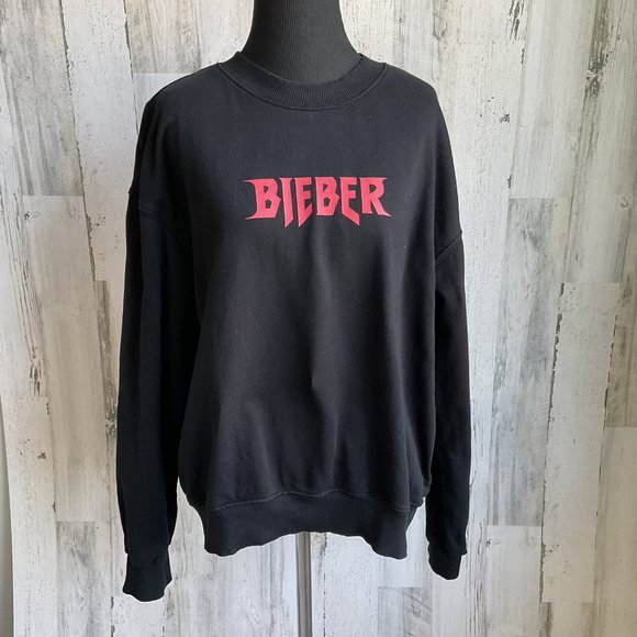 H&M x Justin Bieber Size Medium Black Crewneck Sweatshirt - Picture 1 of 5
